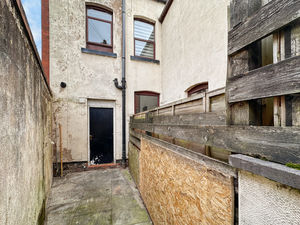 Photo 8- click for photo gallery